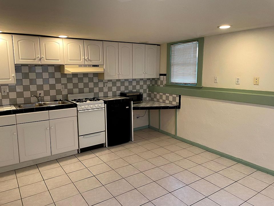 2430 B St APT 9, San Diego, CA 92102 | Zillow