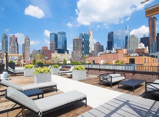 Rented by LG Fairmont Group | media 50