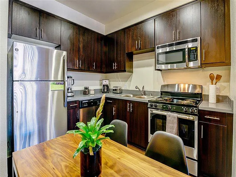 Monterey Station Apartments — Photo 1