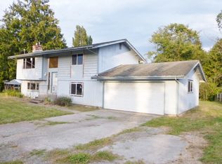 400 Del Rio Dr, Burlington, WA 98233