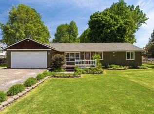 61908 Pettigrew Rd, Bend, OR 97702