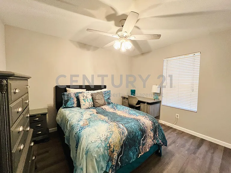 856 Poncho Ln — Photo 10