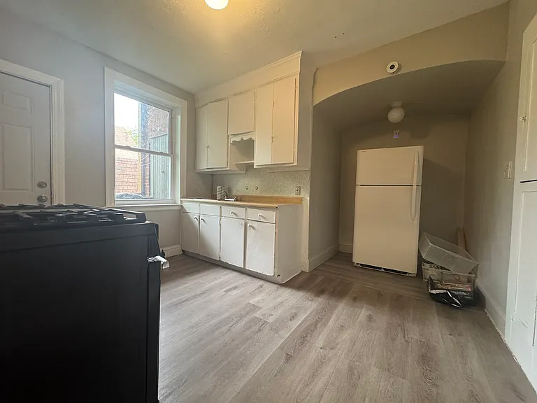 9 Rockville St #C1 — Photo 5