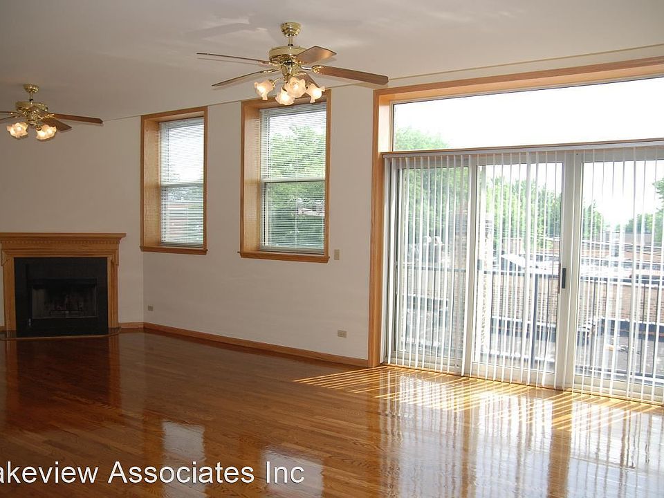 1st image of 2417 N Western Ave #2C