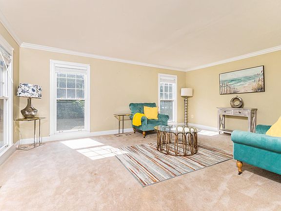 3rd image of 4308 Wynnwood Dr