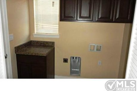 4th image of 11605 Saint Martin Way