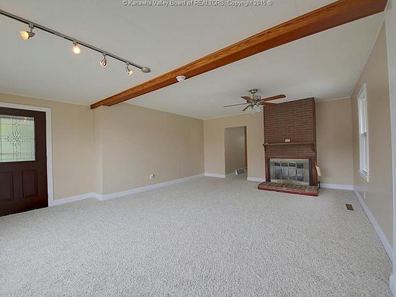 4th image of 2715 Daniels Ave