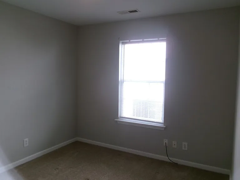 212 McKendree Ln — Photo 16