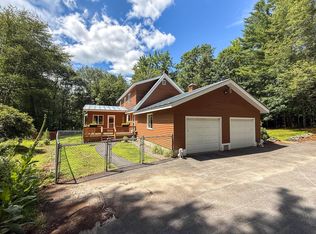 620 Country Land Dr, North Haverhill, NH 03774