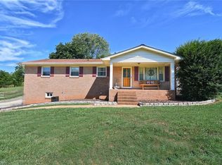 4470 Old Salisbury Rd, Lexington, NC 27295