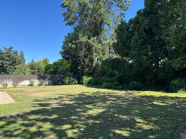 1429 W Tenaya Way — Photo 16