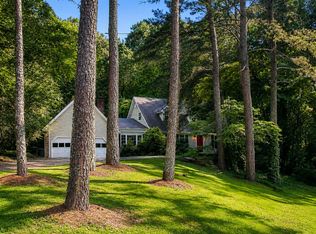 1922 Sourwood Dr, Dalton, GA 30720