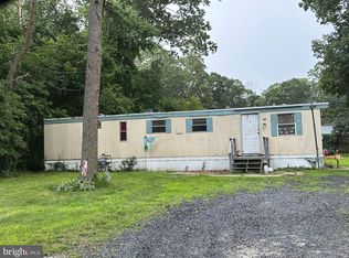 419 Dandelion Rd, Millville, NJ 08332