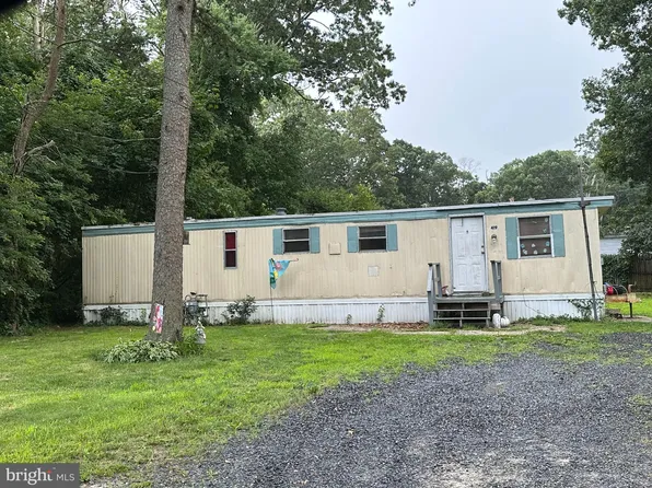 419 Dandelion Rd, Millville, NJ 08332