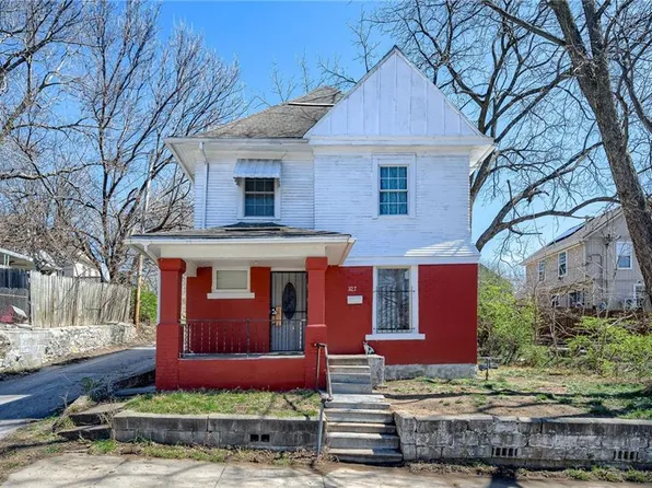 327 Bales Ave, Kansas City, MO 64124