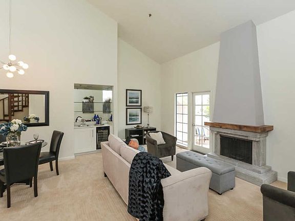 5th image of 10268 Danube Dr