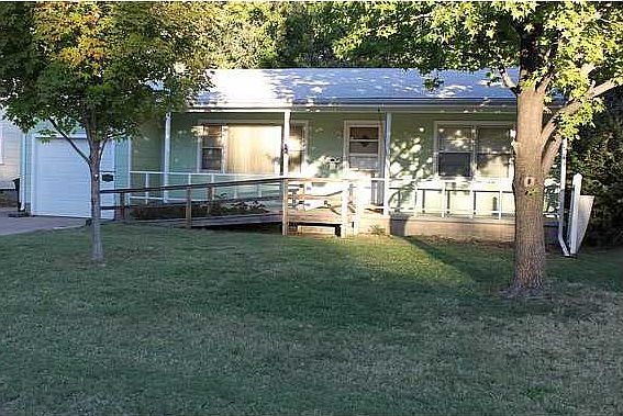 1st image of 846 S Audrey Dr