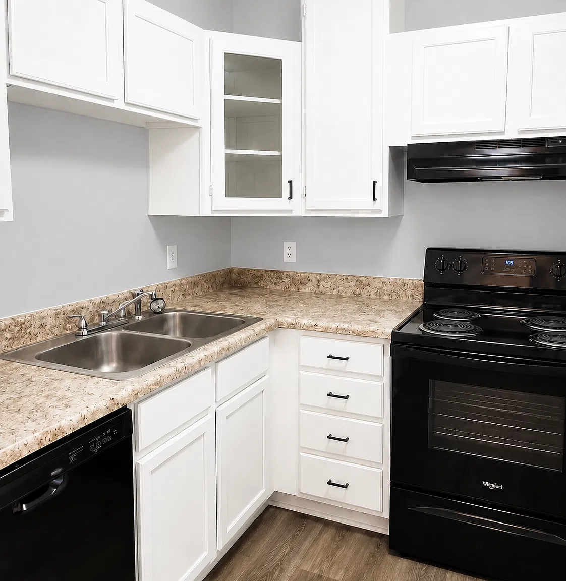2 bed, 900 sqft, $1,200 — Photo 2