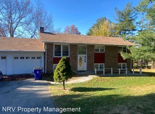 1107 E Roanoke St, Blacksburg, VA 24060