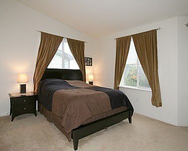 4th image of 130 Serra Ln