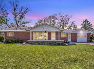 209 S College Dr, Hesston, KS 67062