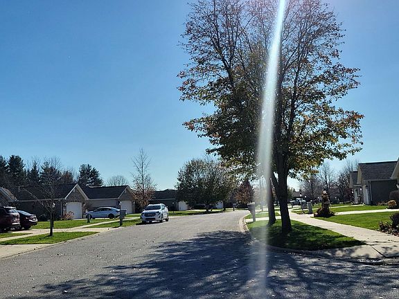 4th image of 1251 Medlee Dr