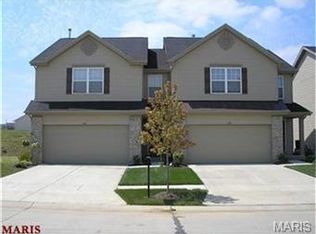 635 Country Heights Dr, Lake Saint Louis, MO 63367