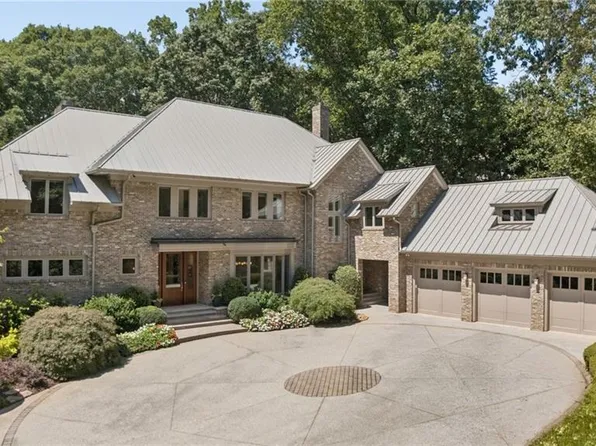 4036 Conway Valley Rd NW, Atlanta, GA 30327