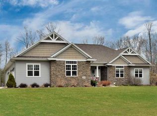 6144 Hedgewood Ct, Abrams, WI 54101