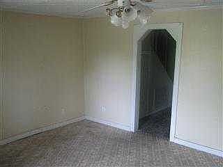 1st image of 908 N Highway 340