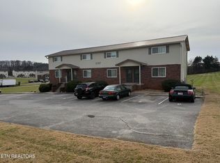 3707 Moss Ln, Louisville, TN 37777