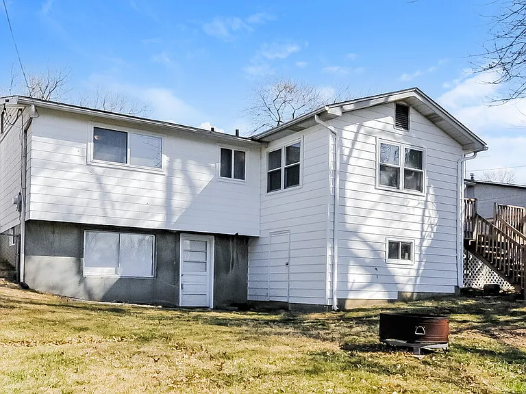 1570 Tahoe Dr — Photo 17