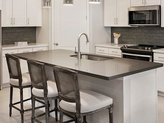 Tyson Reserve - Tortuga Interior Image 3