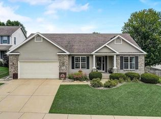 1107 Turnberry Ct, Waunakee, WI 53597