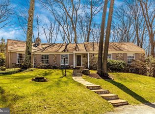 634 Valley View Ln, Wayne, PA 19087