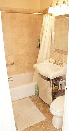 5th image of 401 E 89th St APT 12N