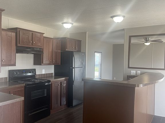 4th image of 920 Century Plaza Dr #649