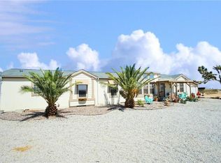 58180 Starlight Mesa Rd, Yucca Valley, CA 92284