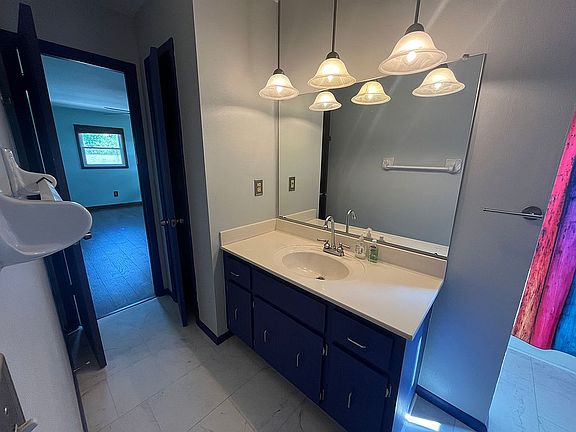 Master en suite bath