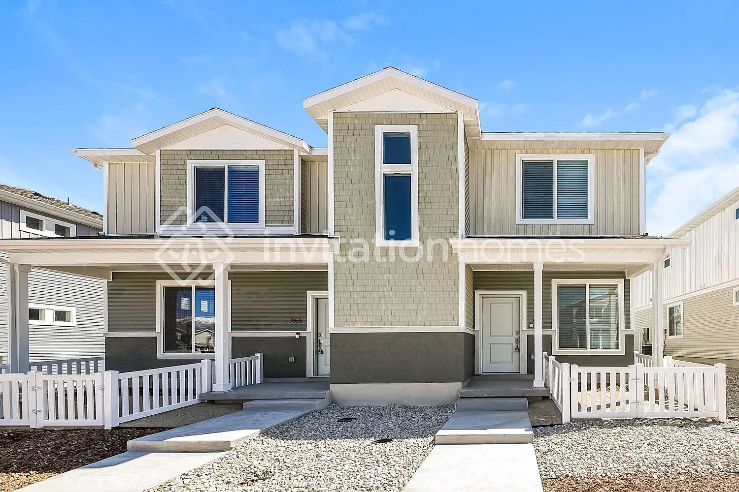 249 E Harker Creek St Saratoga Springs, UT 84045 — Photo 1