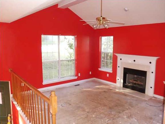 2nd image of 6821 Benwood Dr