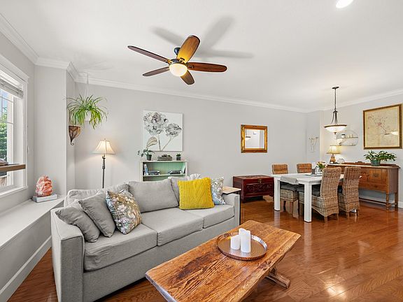 3rd image of 32792 Lightbody Ct #6