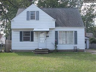 1st image of 29136 Edgewood Dr