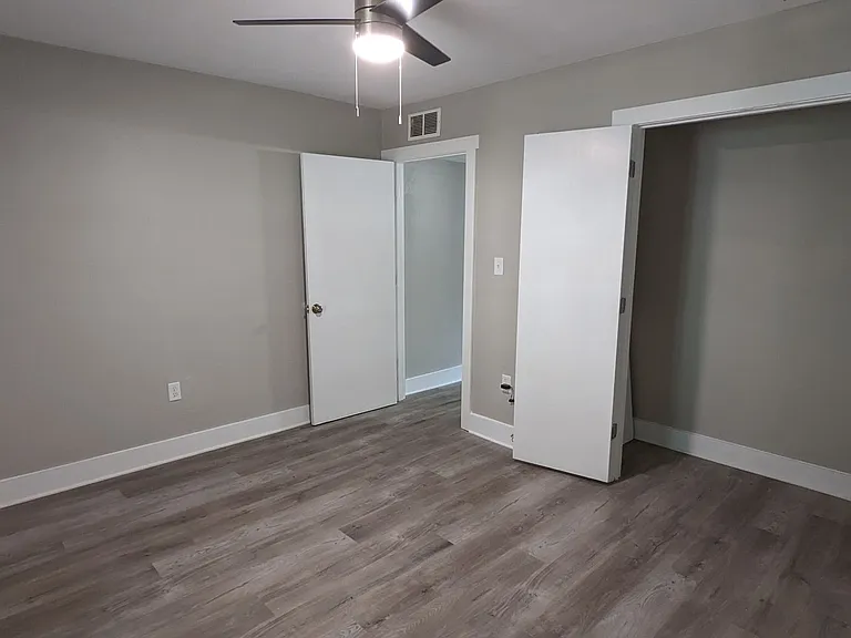 325 Hayden Rd — Photo 13