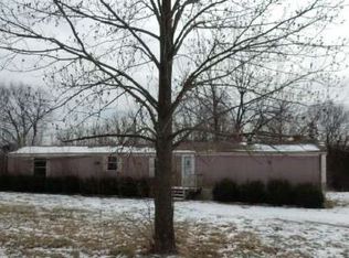 694 County Road 448, New Franklin, MO 65274