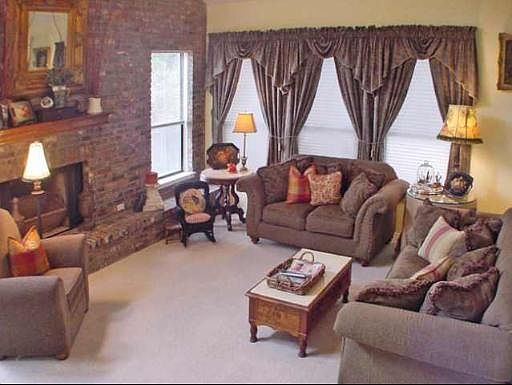 3rd image of 2129 ENCINO CLIFF