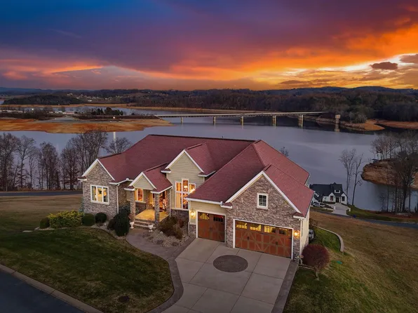 2468 Starboard Crst, Morristown, TN 37814