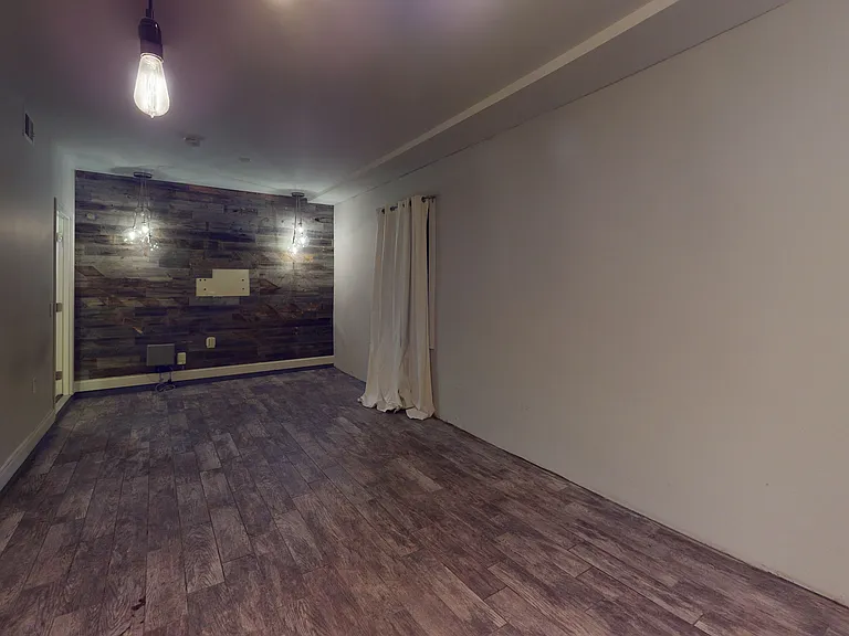 57 Grace St #1 — Photo 23