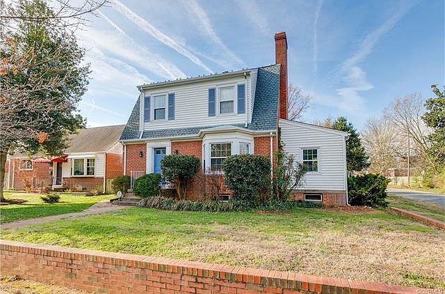 1st image of 4623 Radford Ave