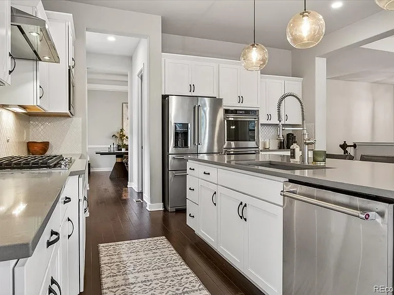 22280 Boundstone Dr — Photo 11